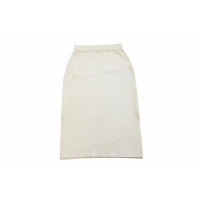 Shorts maħdumin b'lok għoli