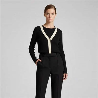 Suf oħxon Vneck Sweater