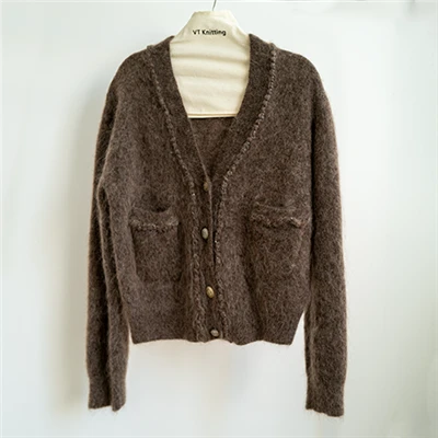 V   Għonq   Fluffy   Knit   Sweater