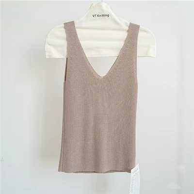 V Neck Vest Onorevoli
