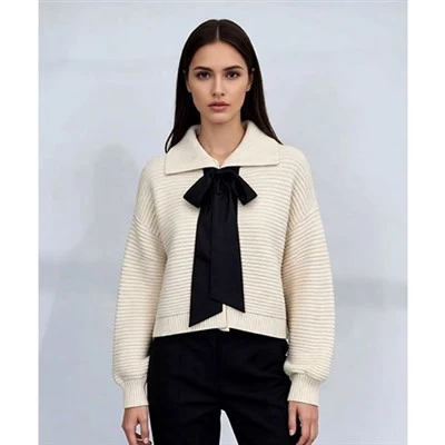Ilbies Sħiħ Seamless Mock Neck Top