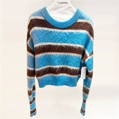 Bejgħ tad-disinjatur tan-nisa tal-knitwear